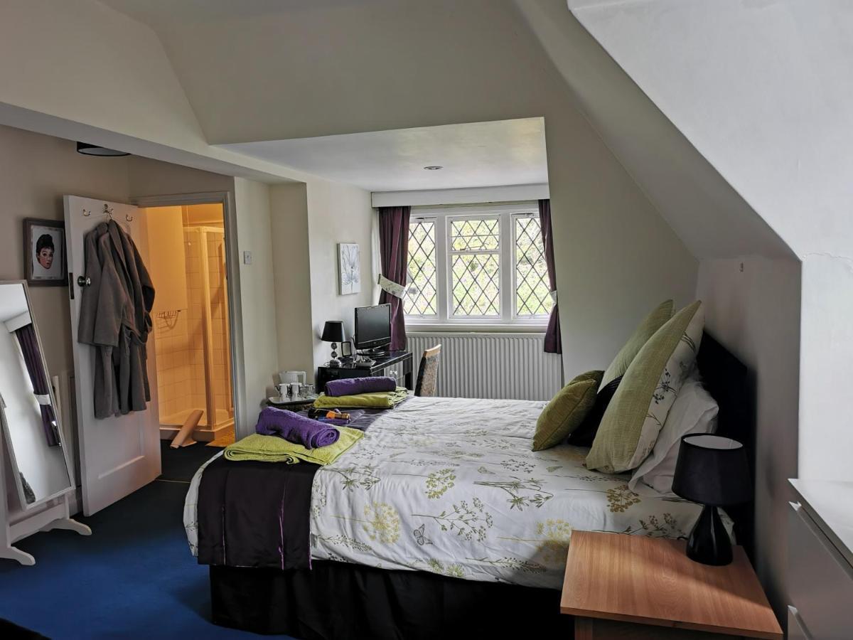 Peaceful Retreat Hideaway Surrey Apartment Esher Exterior foto